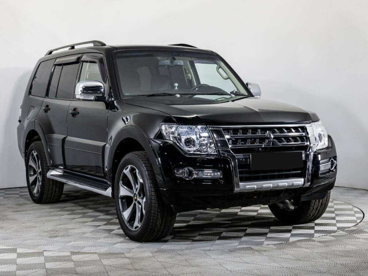 Mitsubishi Pajero, 2015 - фото №3