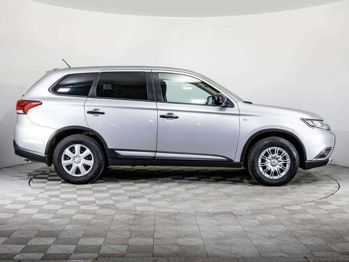 Mitsubishi Outlander, 2015 - фото №4