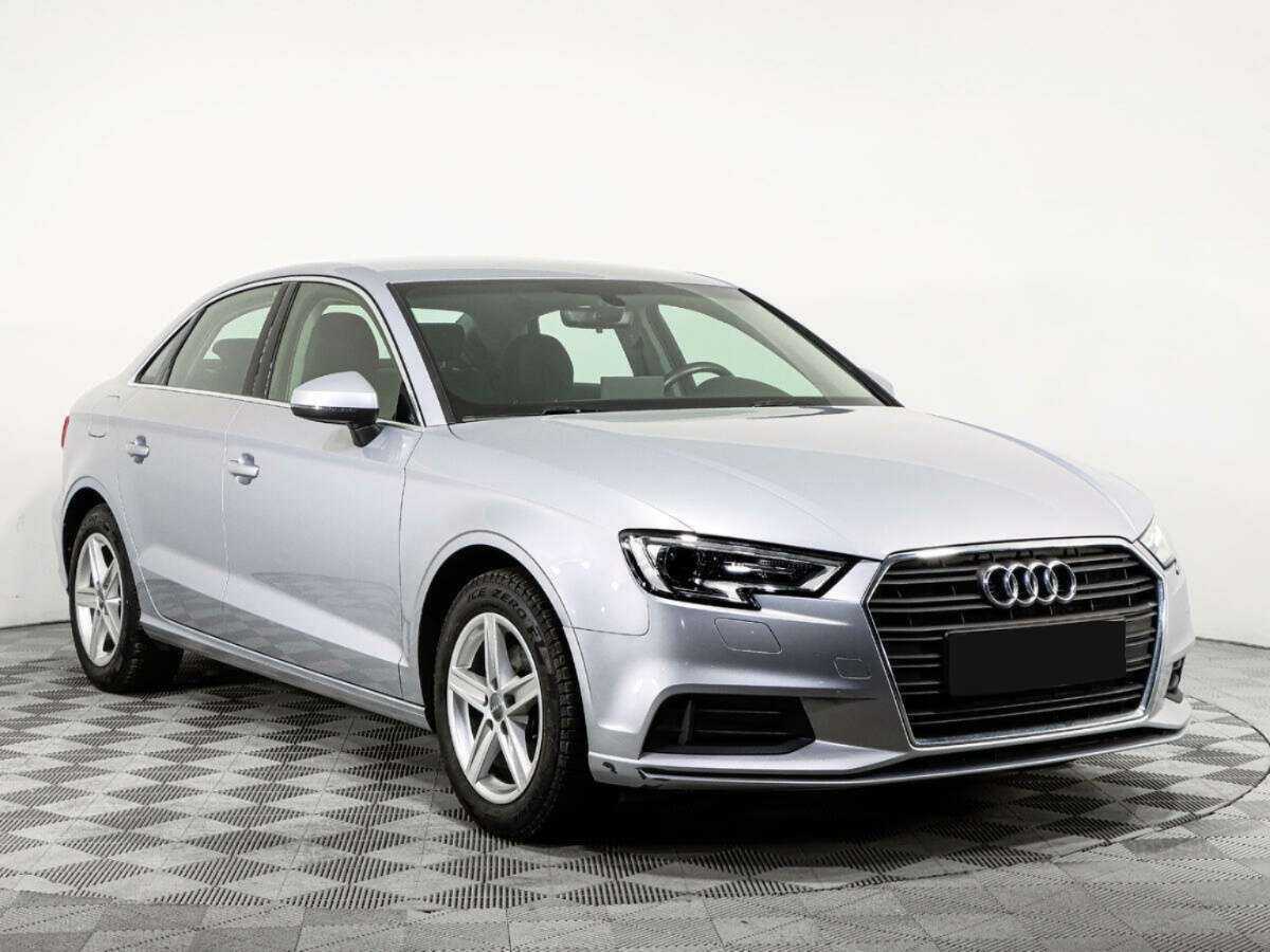 Audi A3, 2019 - фото №3