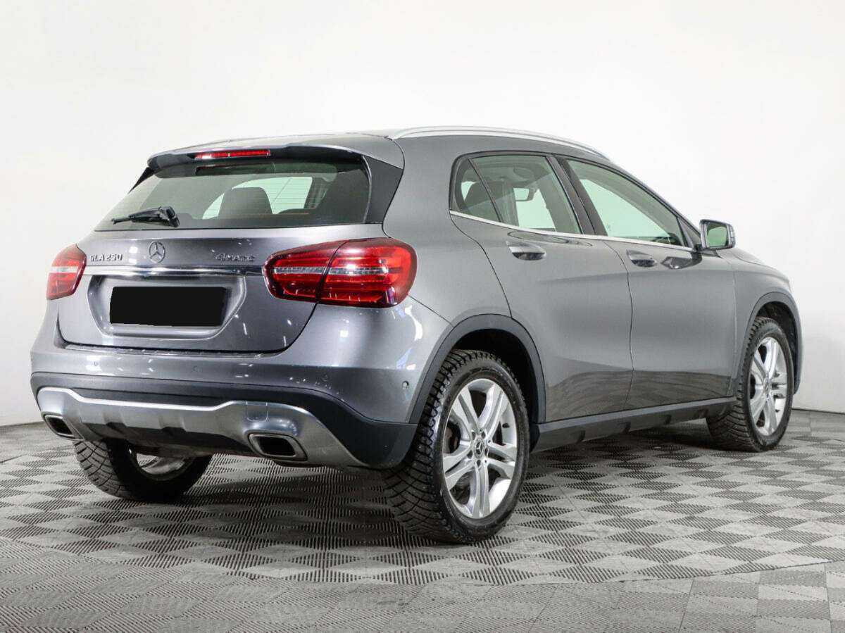Mercedes-Benz GLA 250, 2017 - фото №4