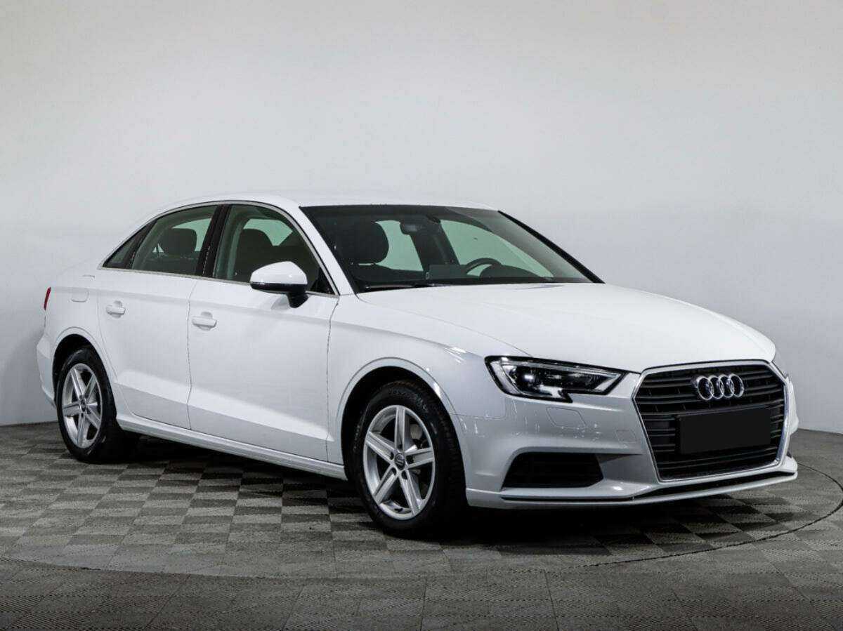 Audi A3, 2019 - фото №3