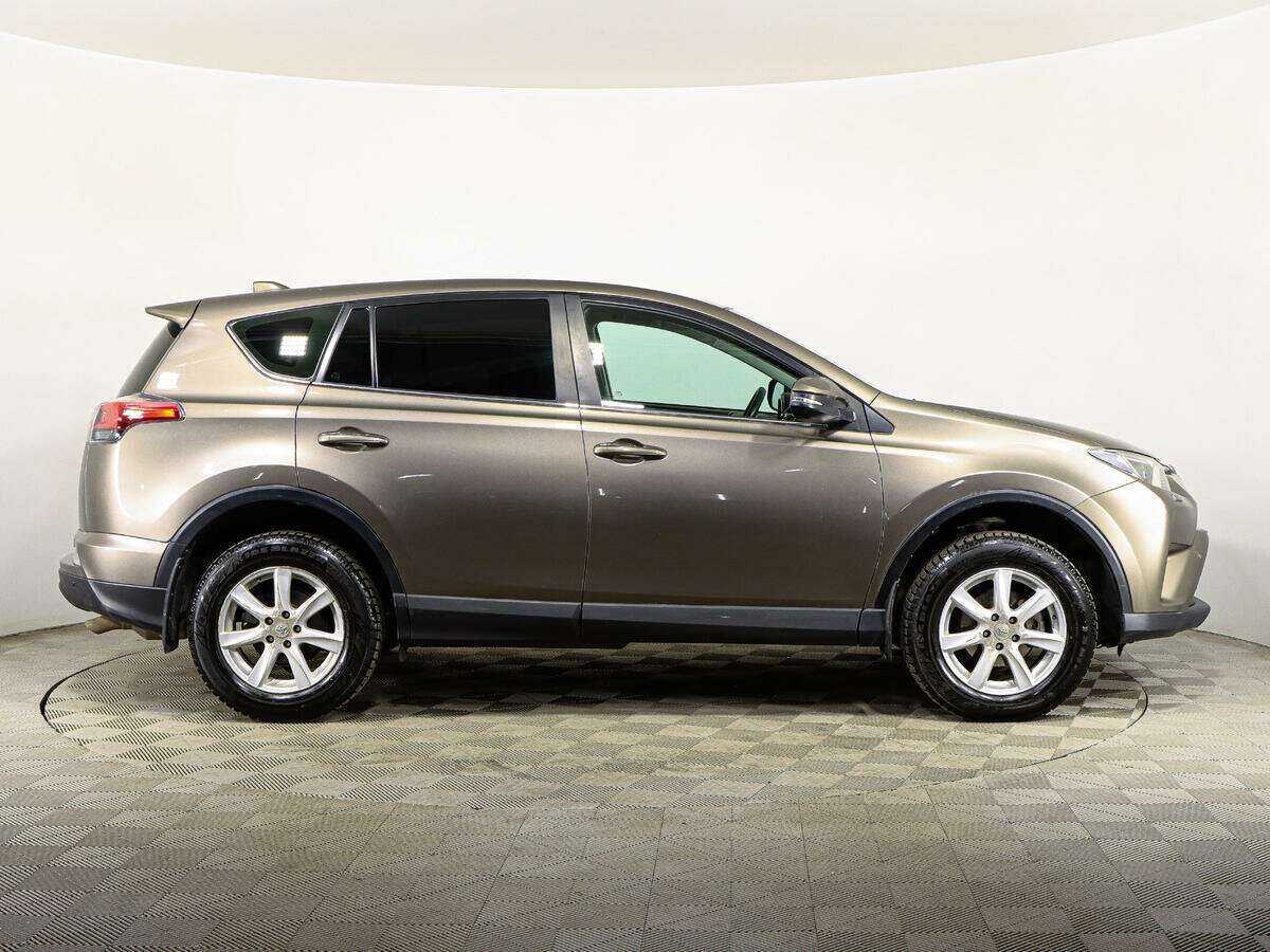 Toyota RAV4, 2017 - фото №4