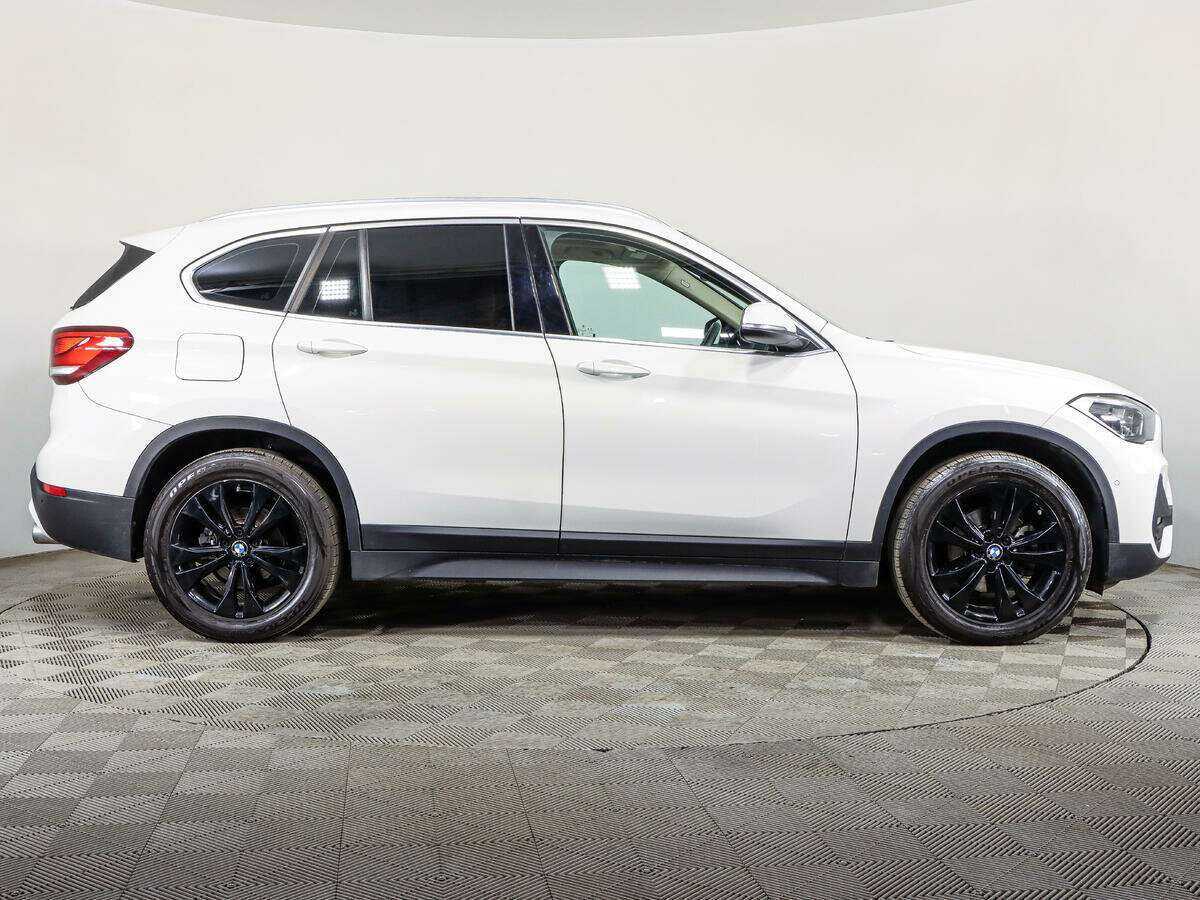 BMW X1 18d xDrive, 2019 - фото №4