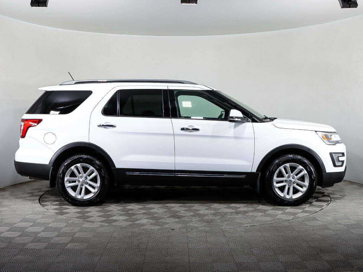 Ford Explorer, 2017 - фото №4