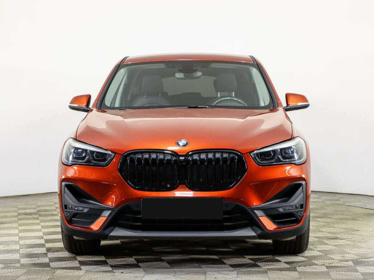 BMW X1 18i sDrive, 2020 - фото №2