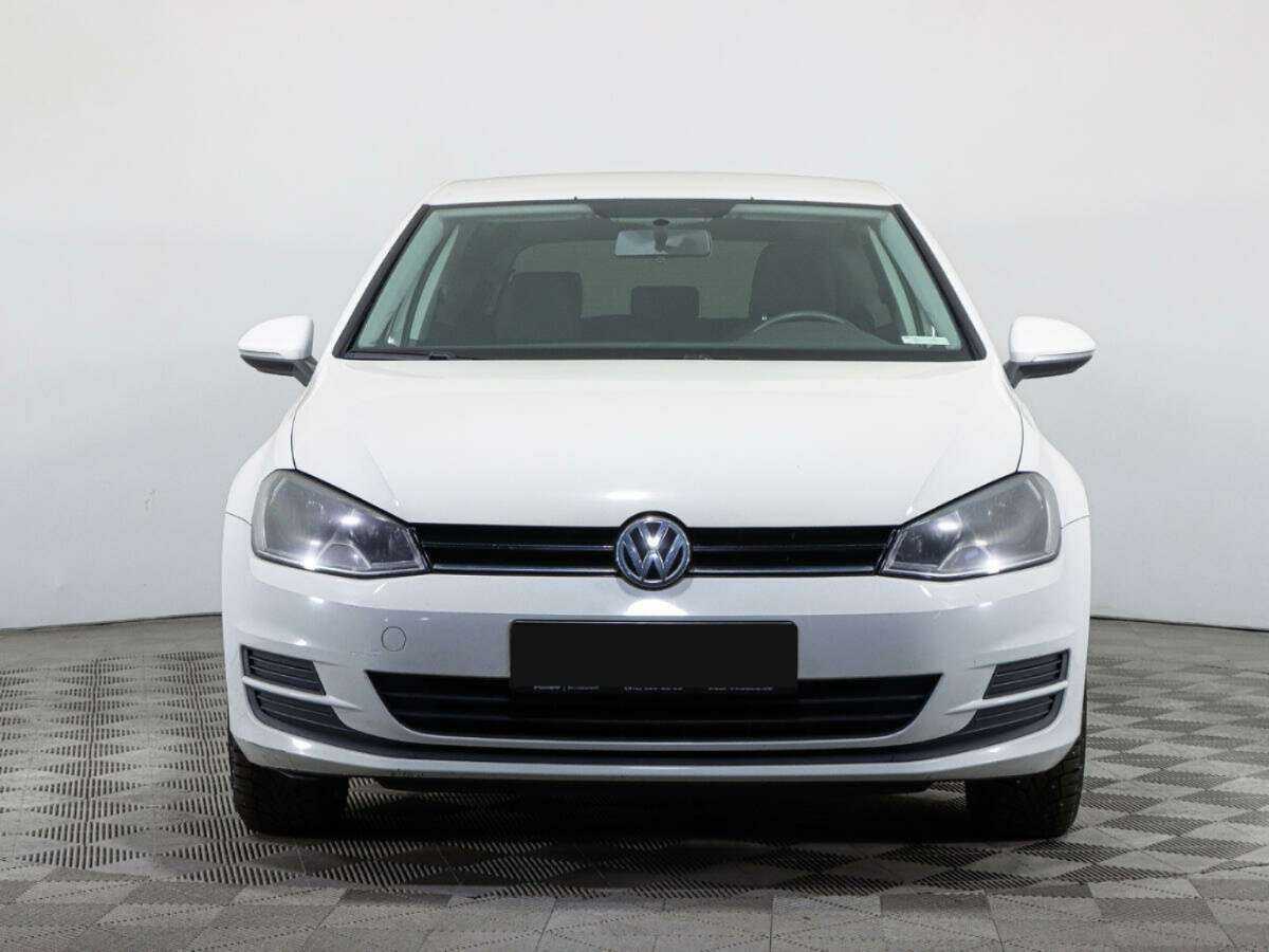 Volkswagen Golf, 2013 - фото №2