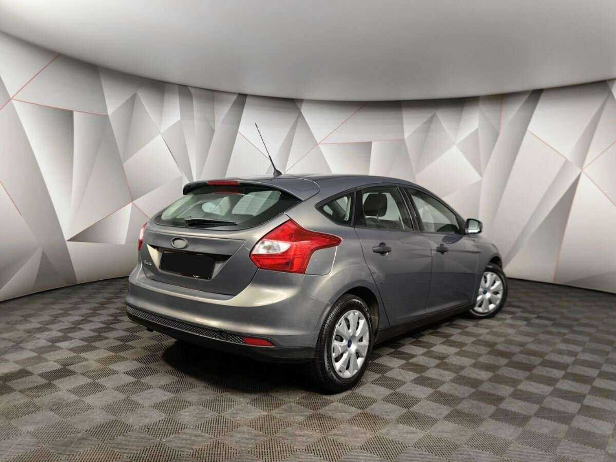 Ford Focus, 2012 - фото №2