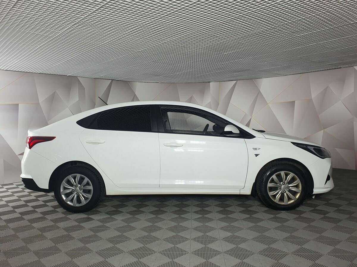 Hyundai Solaris, 2021 - фото №4