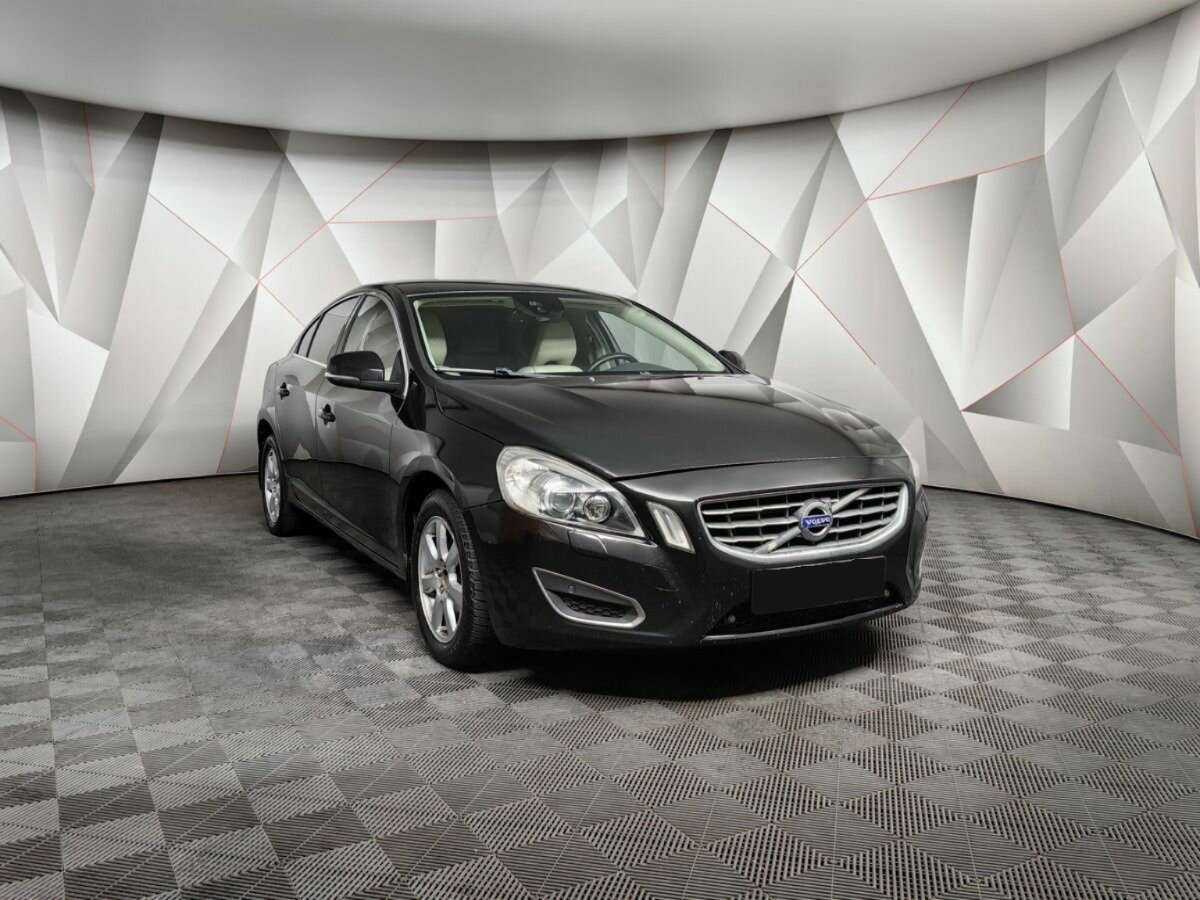 Volvo S60, 2013 - фото №3