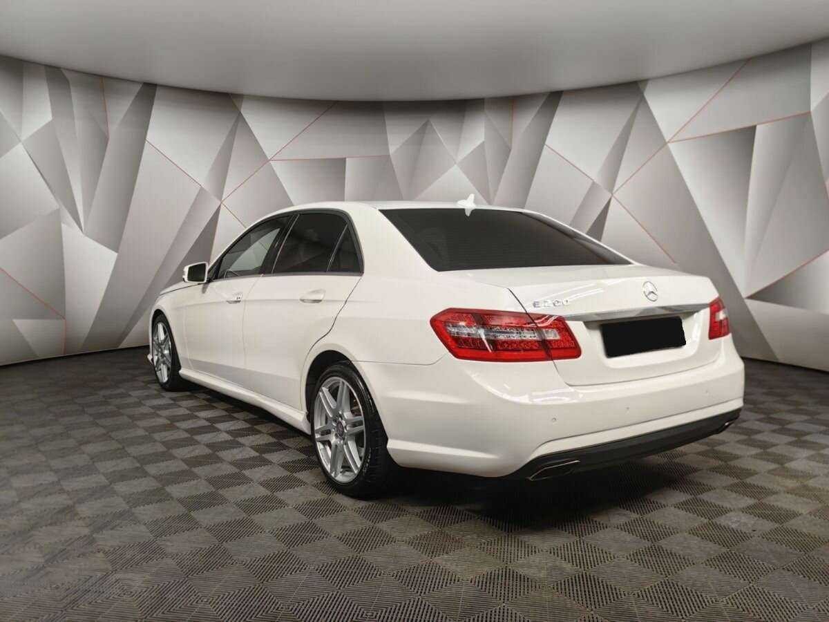 Mercedes-Benz E-Класс 200 7G-Tronic, 2013 - фото №4