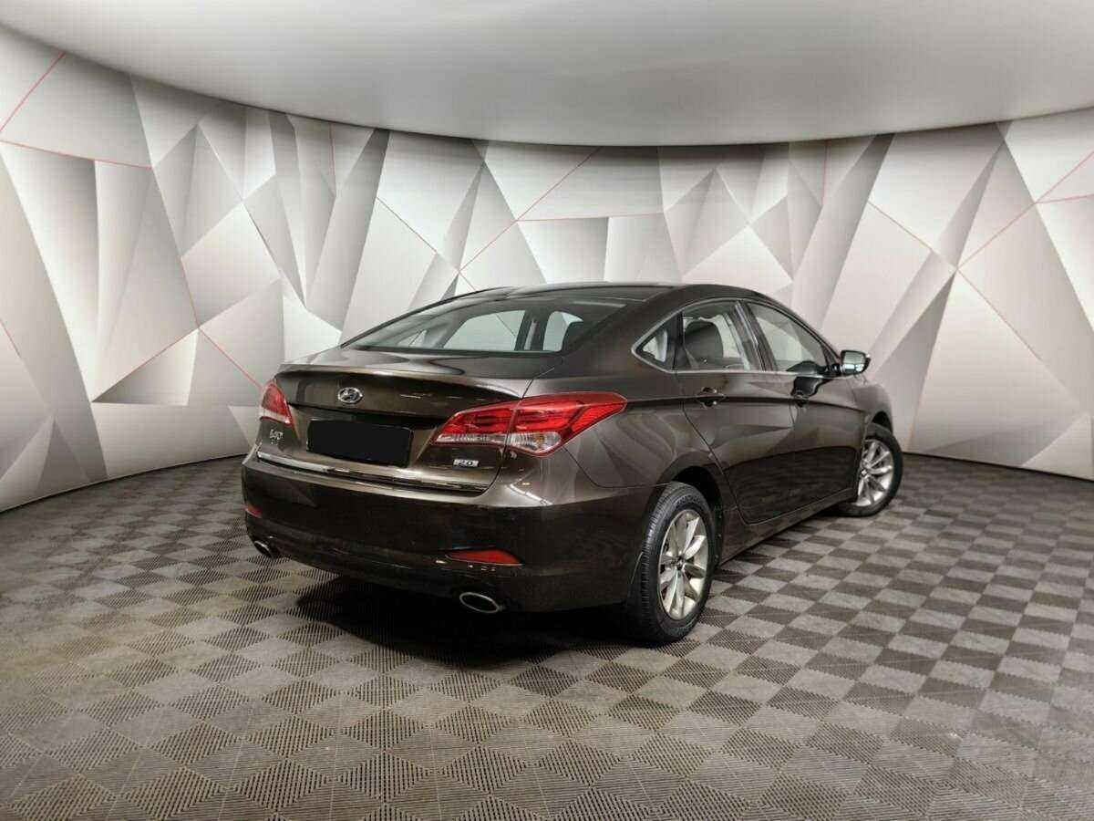 Hyundai i40, 2016 - фото №2