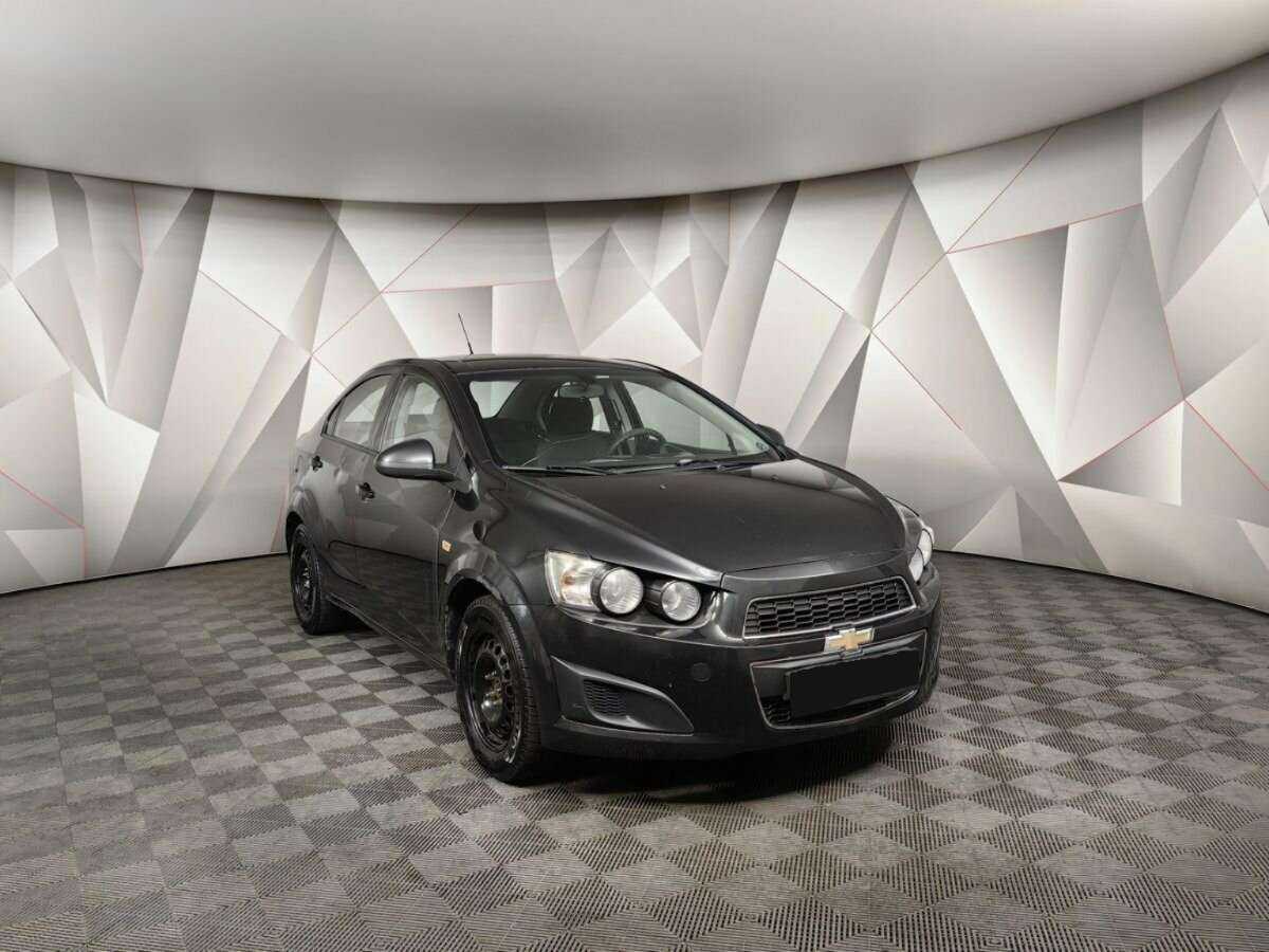 Chevrolet Aveo, 2012 - фото №3