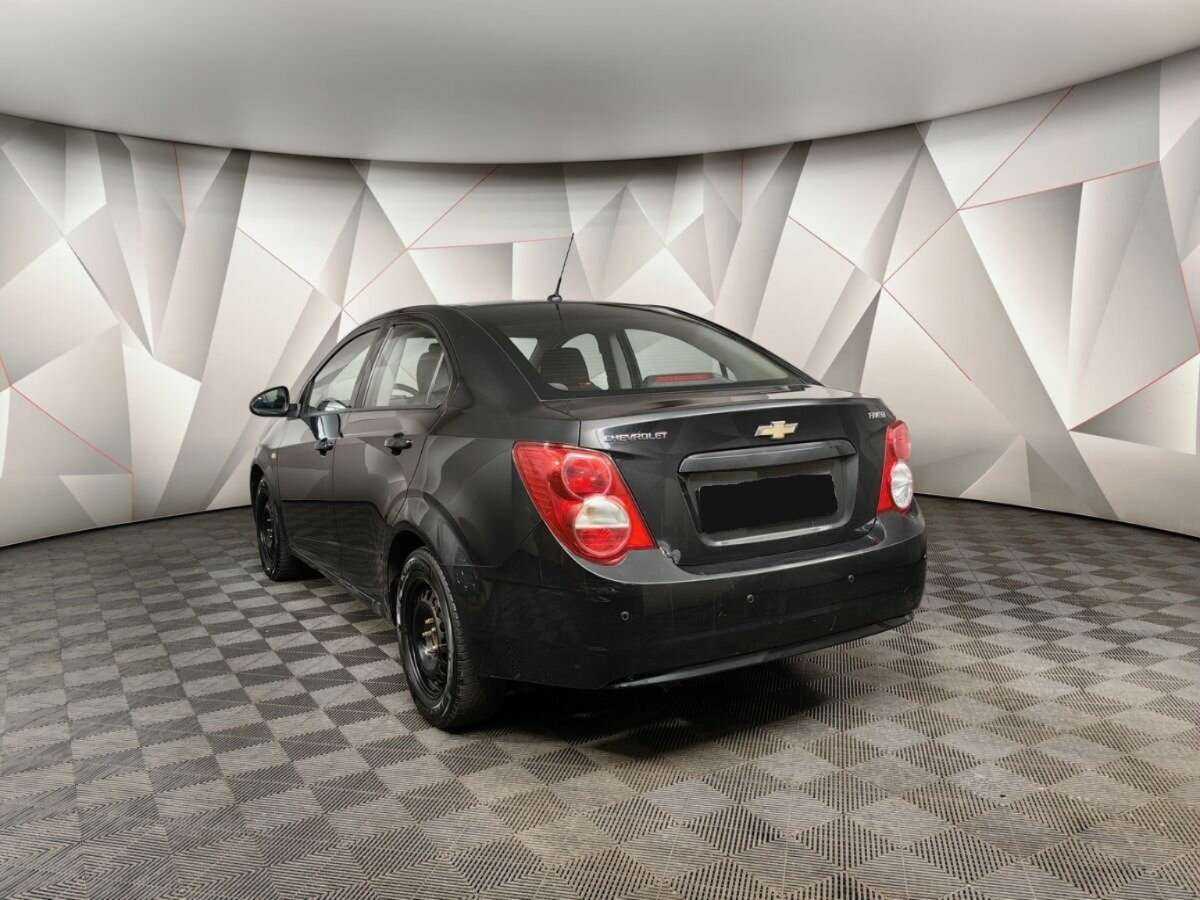 Chevrolet Aveo, 2012 - фото №4