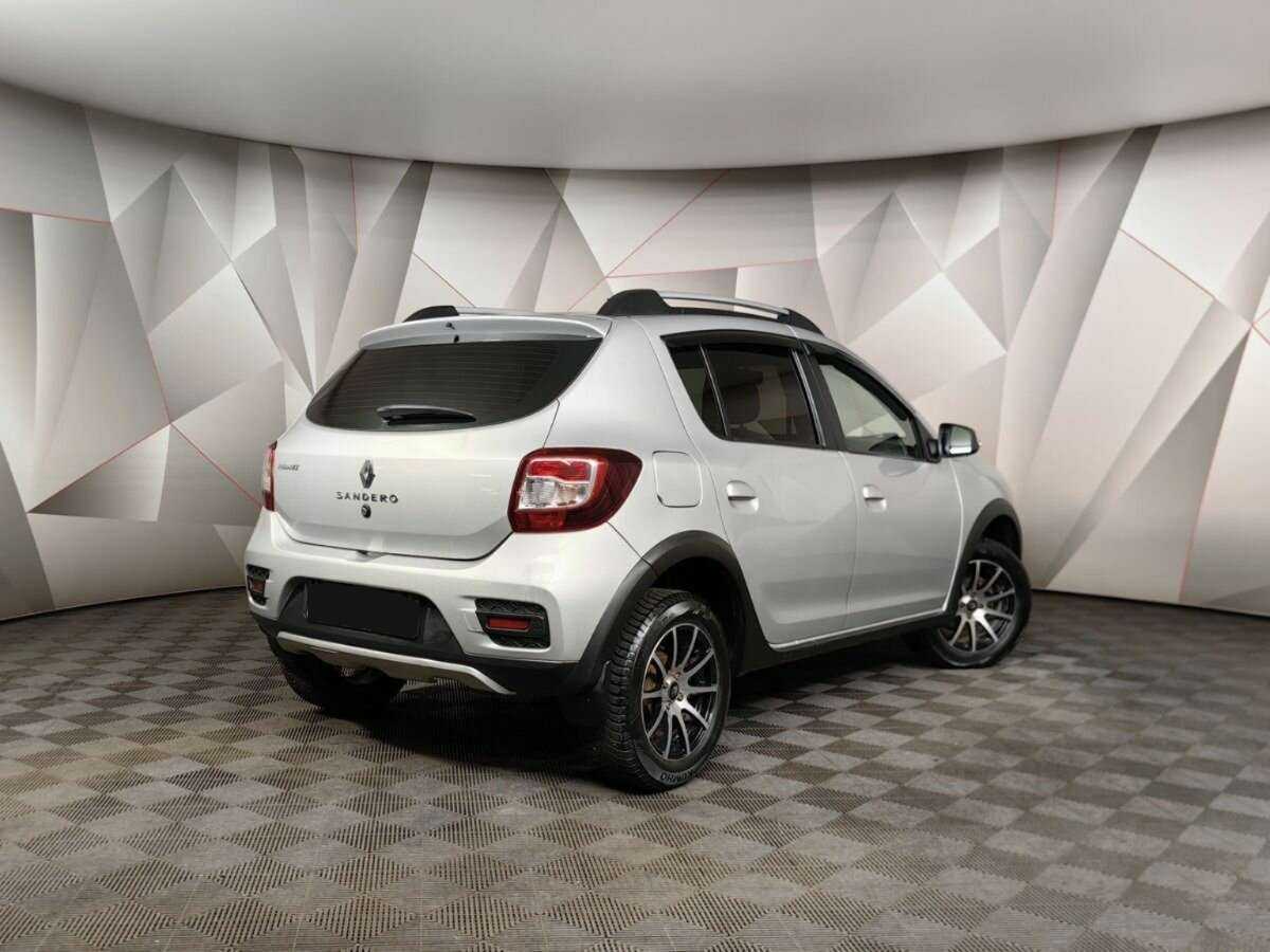 Renault Sandero Stepway, 2017 - фото №2