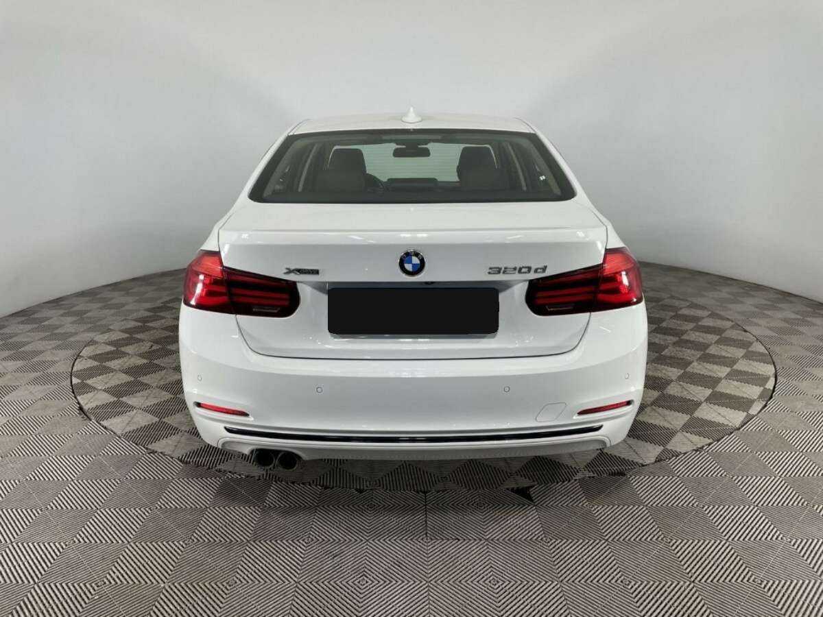 BMW 3 серии 320d xDrive, 2018 - фото №3