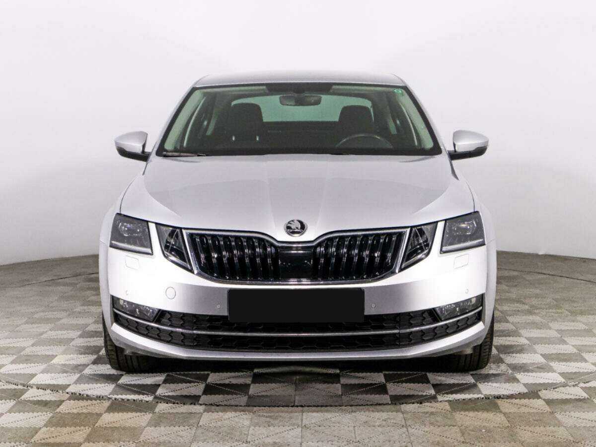 Skoda Octavia, 2018 - фото №2