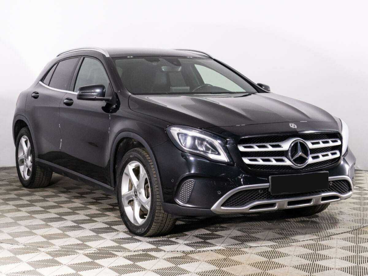 Mercedes-Benz GLA 250, 2018 - фото №3