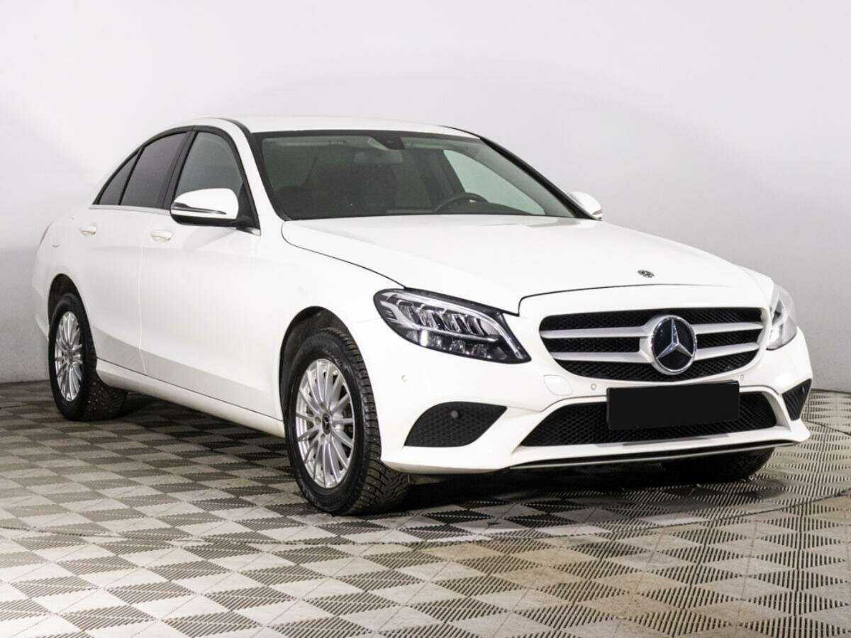 Mercedes-Benz C-Класс 180, 2019 - фото №3