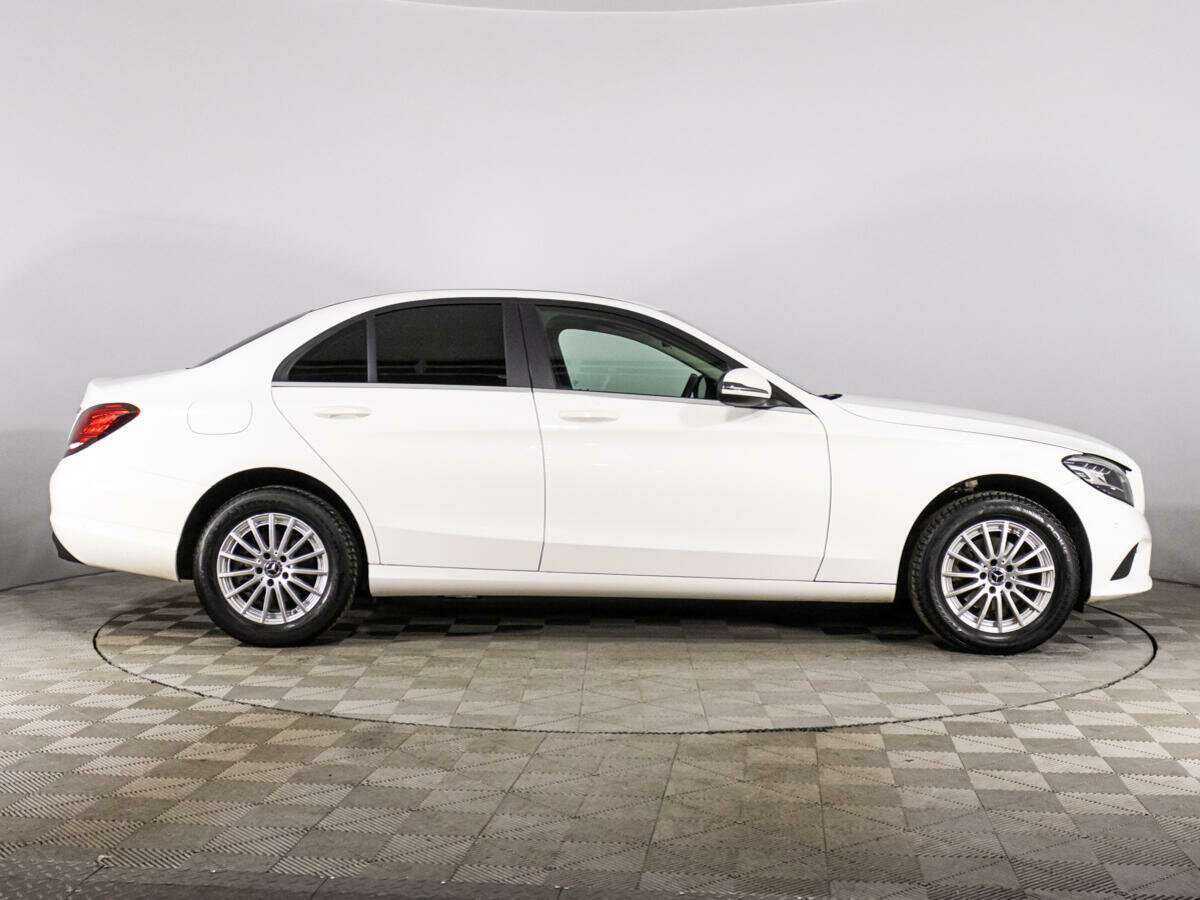 Mercedes-Benz C-Класс 180, 2019 - фото №4