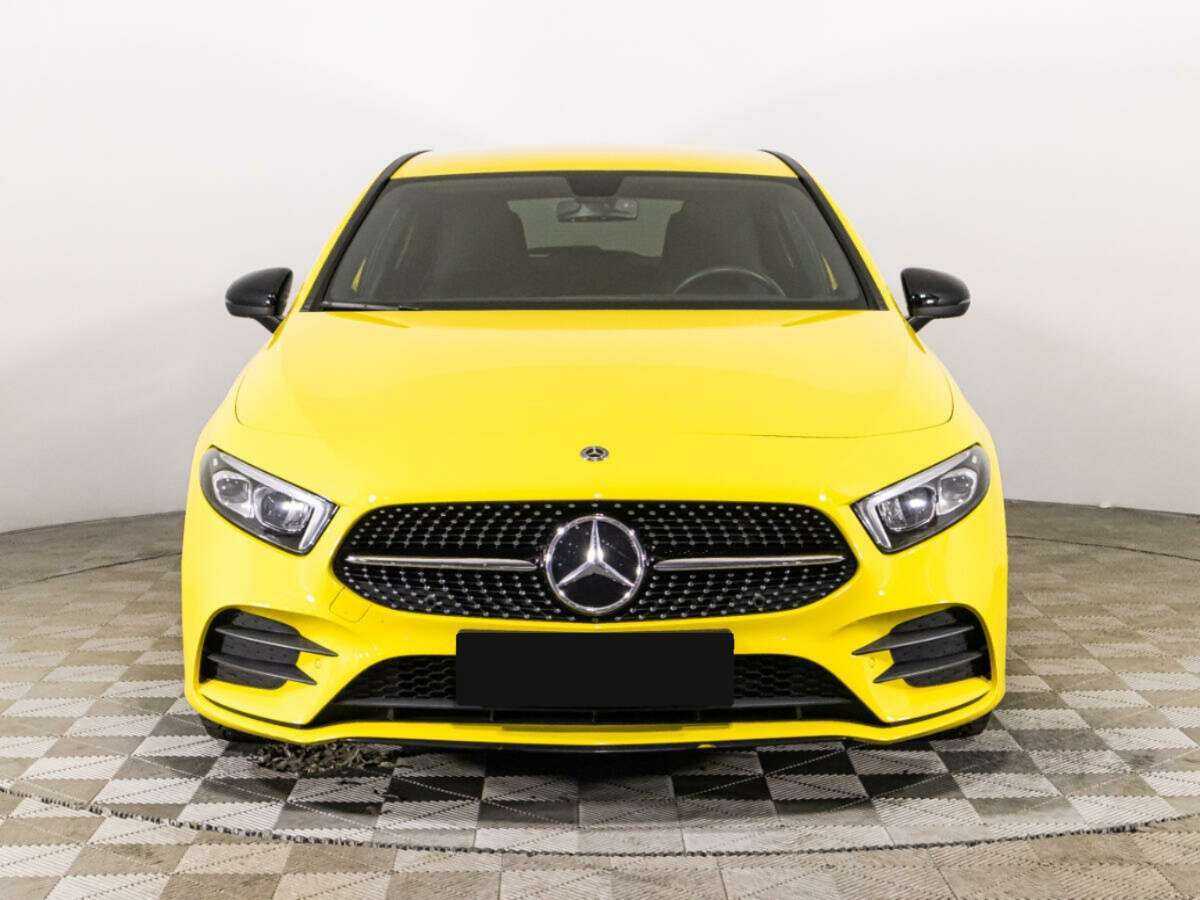 Mercedes-Benz A-Класс 200, 2020 - фото №2