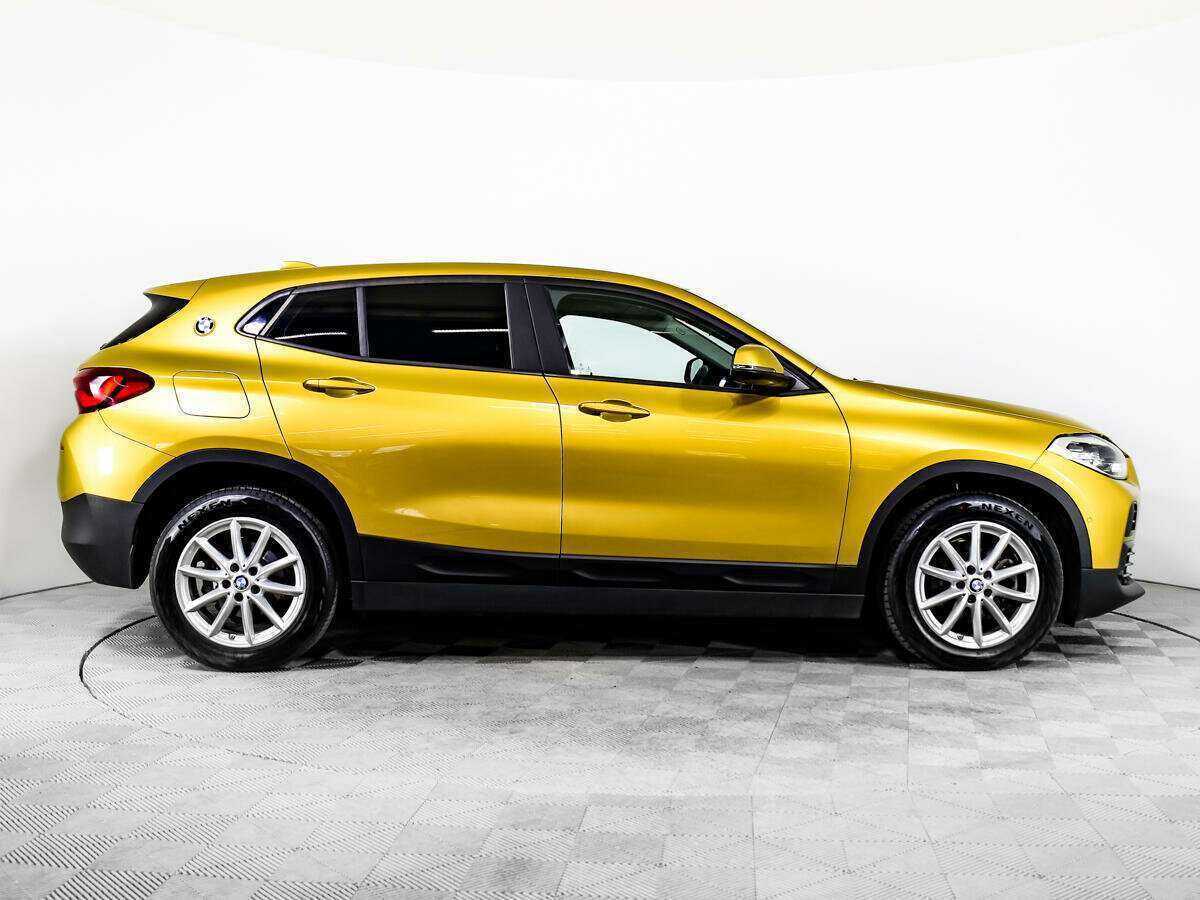 BMW X2 sDrive18i, 2021 - фото №4