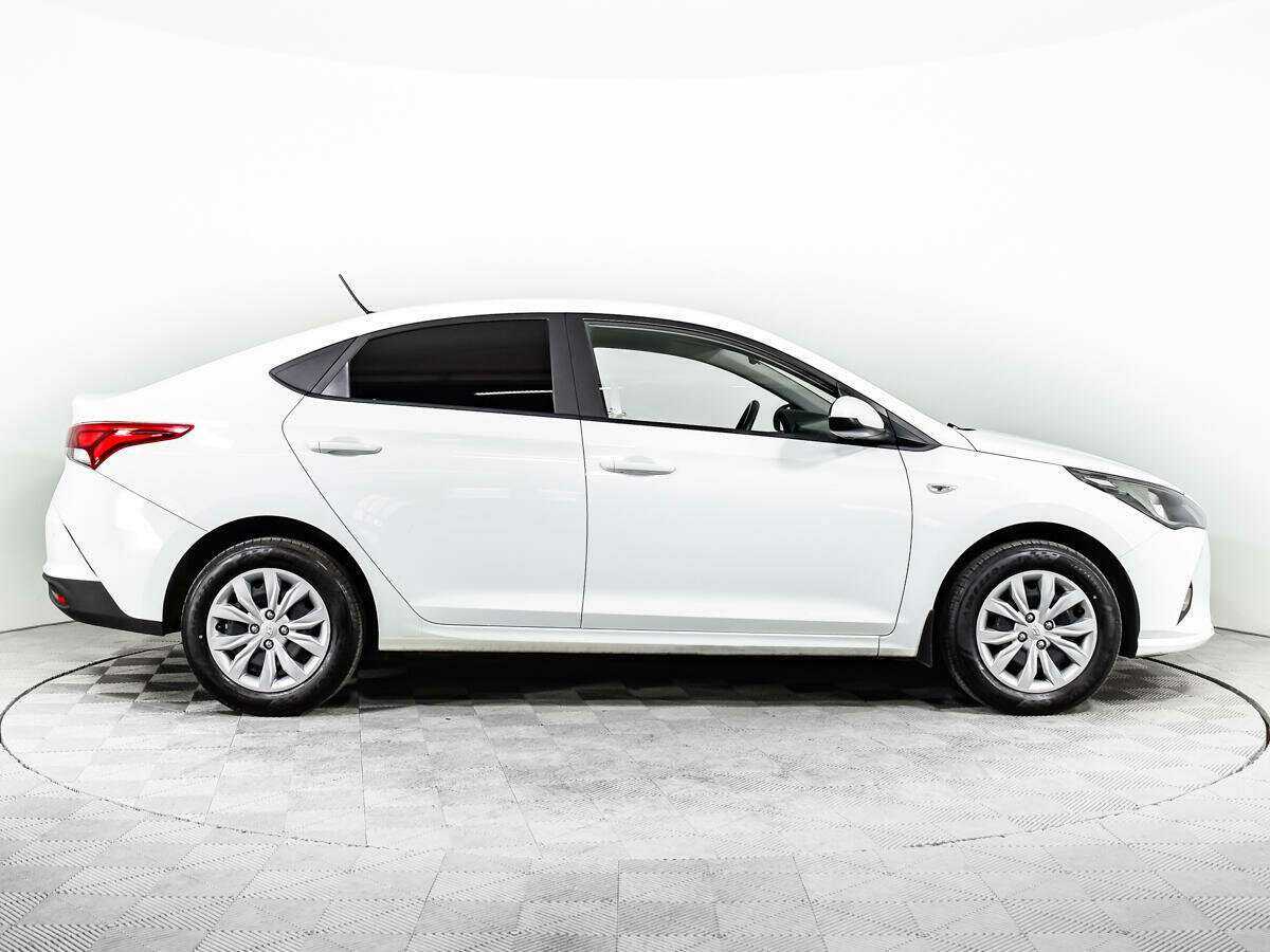 Hyundai Solaris, 2020 - фото №4