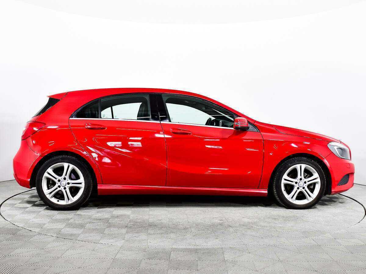 Mercedes-Benz A-Класс 180, 2013 - фото №4