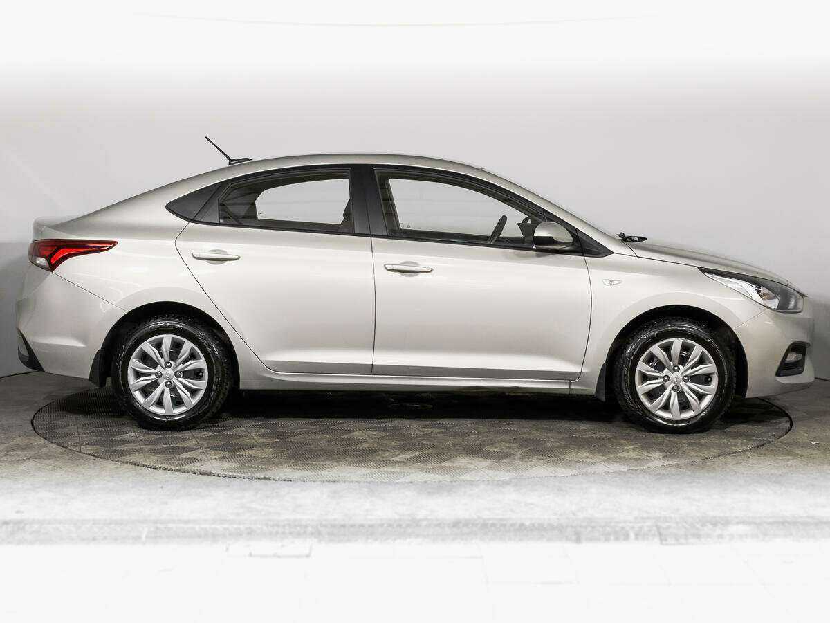Hyundai Solaris, 2018 - фото №4
