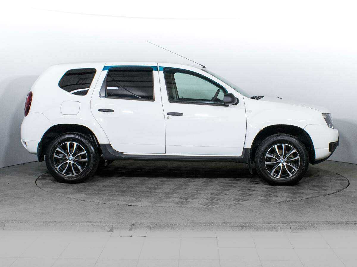 Renault Duster, 2017 - фото №4