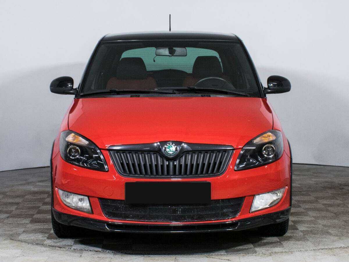 Skoda Fabia, 2012 - фото №2