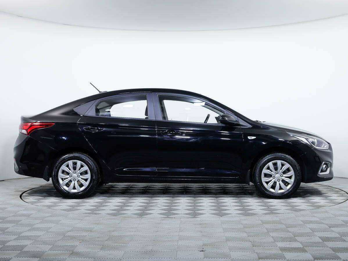 Hyundai Solaris, 2018 - фото №3
