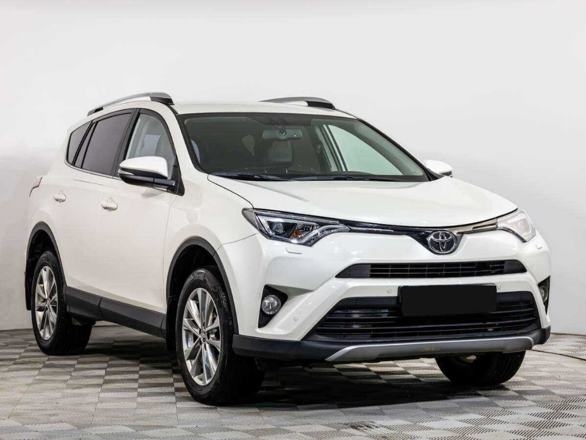 Toyota RAV4, 2018 - фото №2