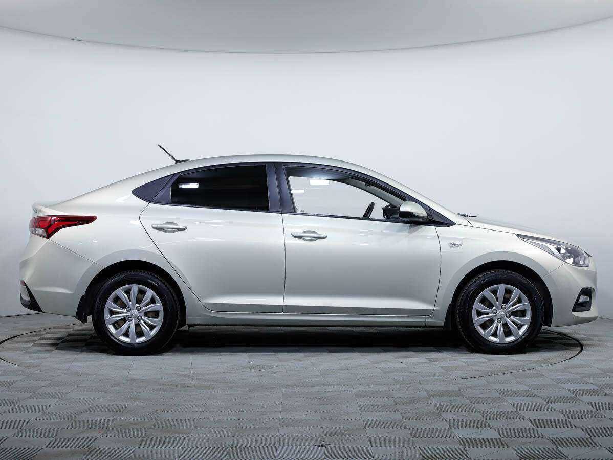 Hyundai Solaris, 2017 - фото №3