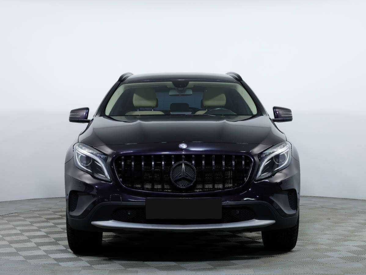 Mercedes-Benz GLA 200, 2015 - фото №2