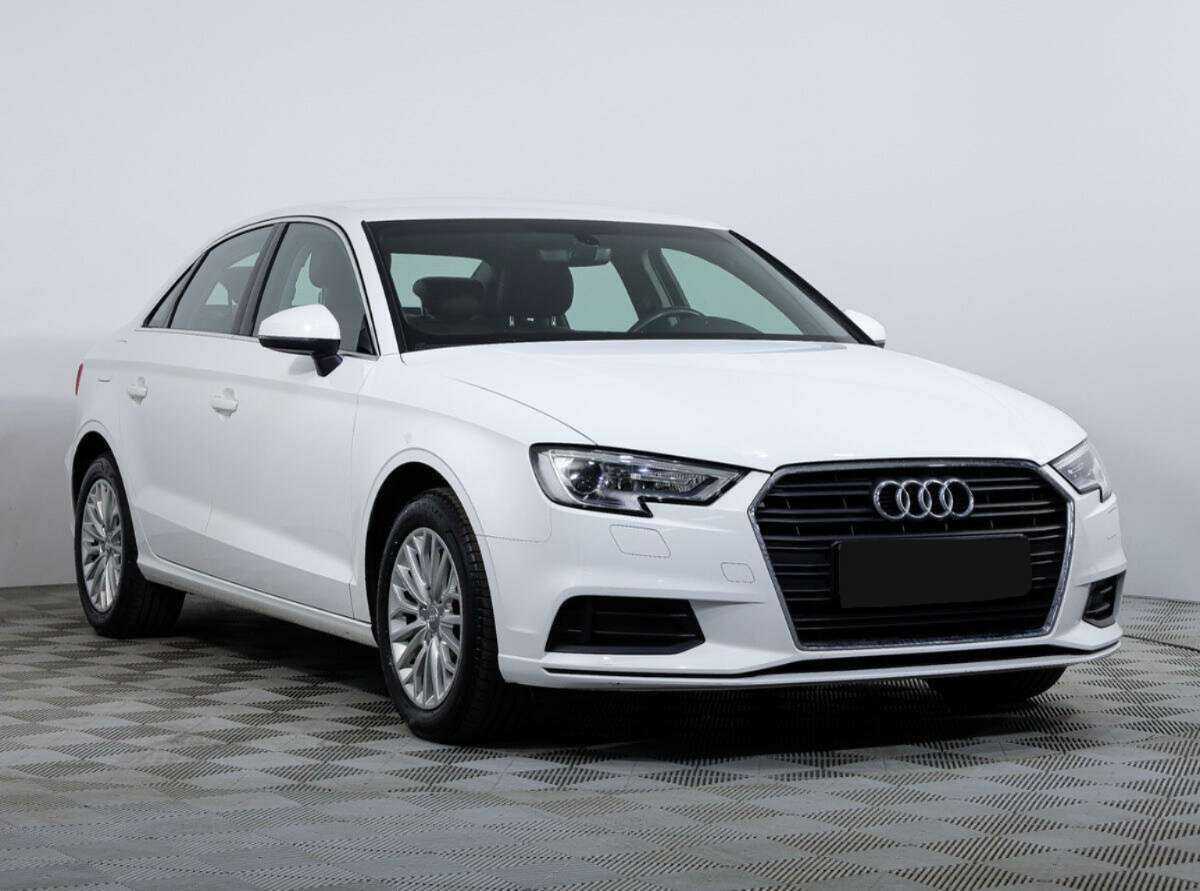 Audi A3, 2018 - фото №3
