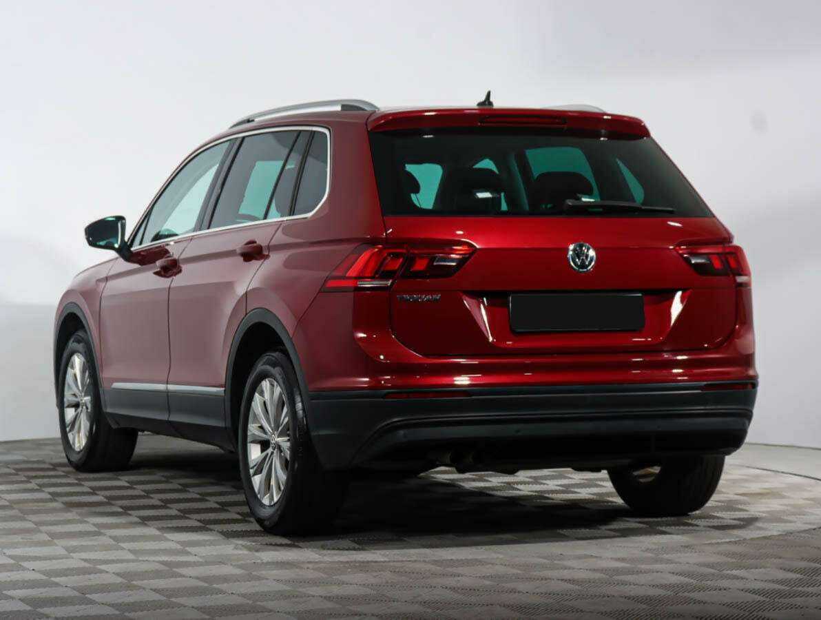Volkswagen Tiguan, 2019 - фото №4