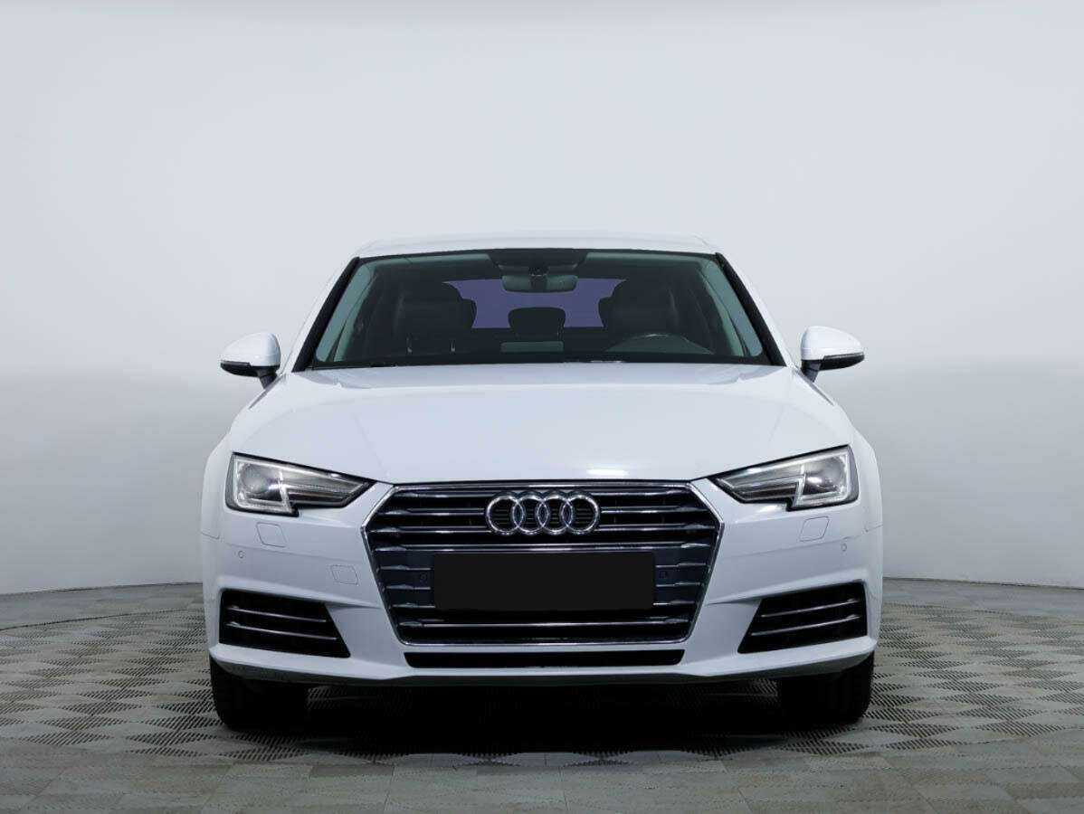 Audi A4, 2015