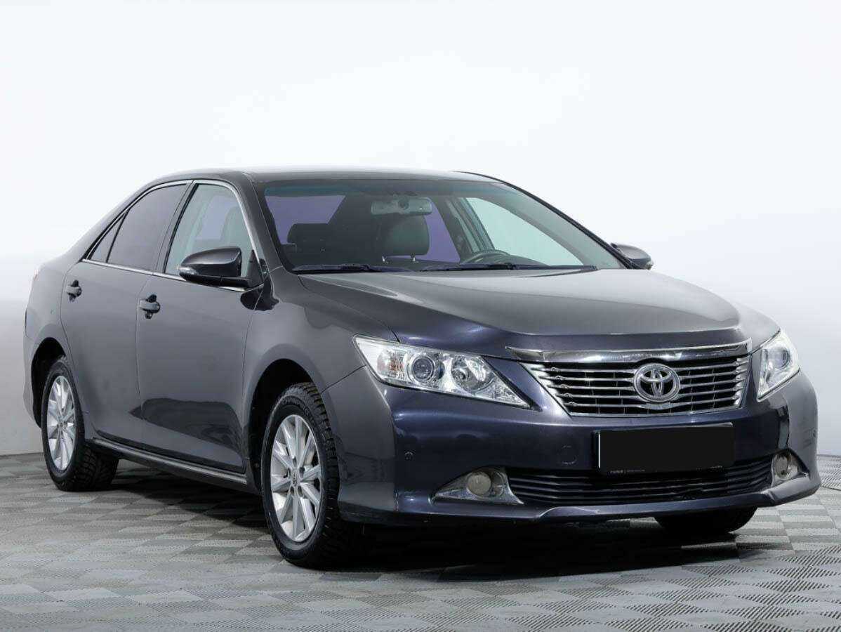Toyota Camry, 2013 - фото №2