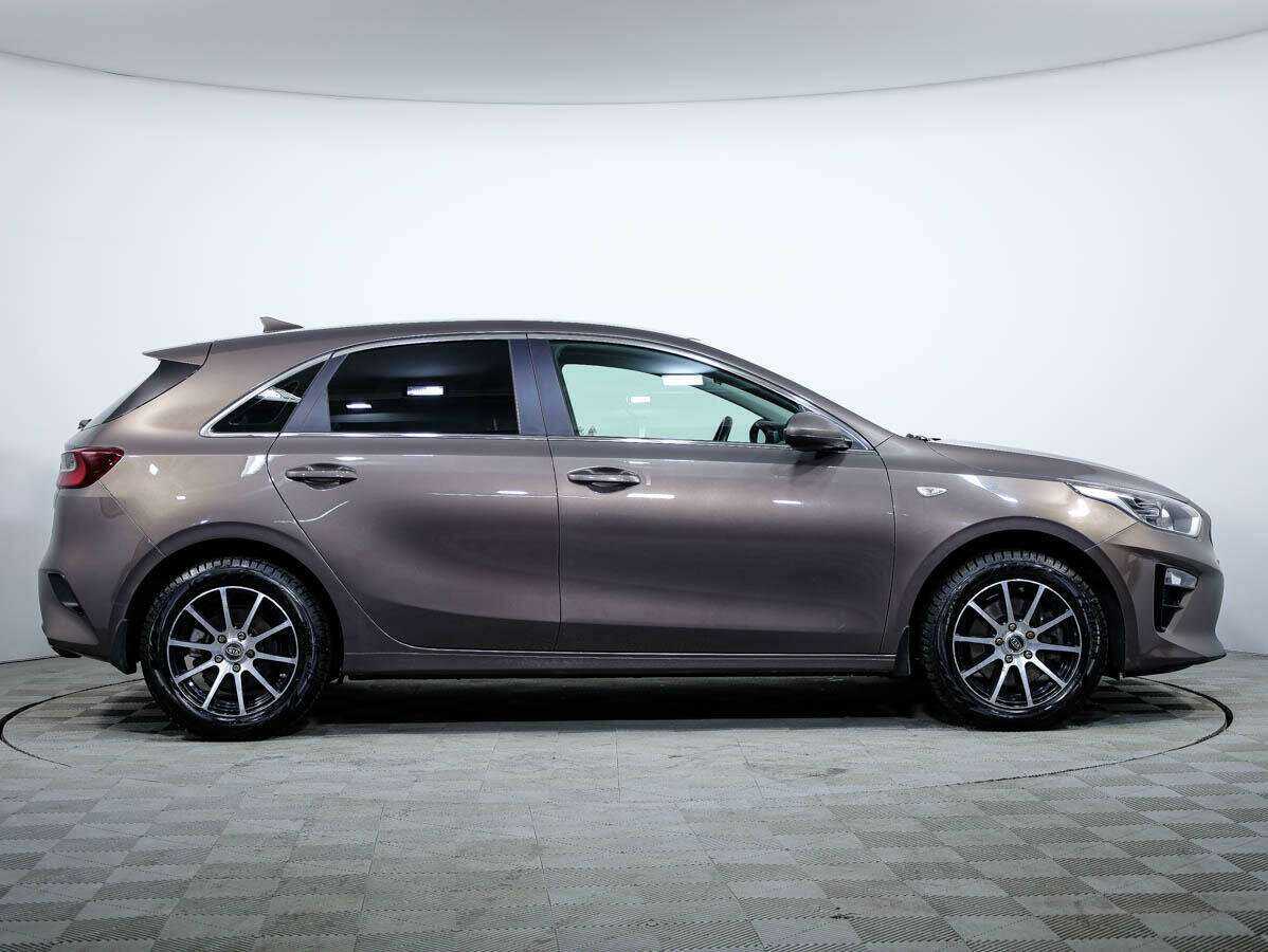 Kia Ceed, 2018 - фото №3