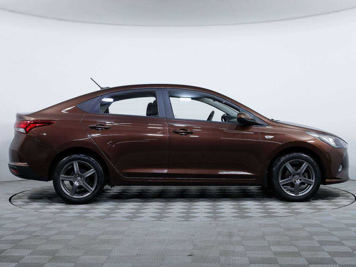 Hyundai Solaris, 2021 - фото №3