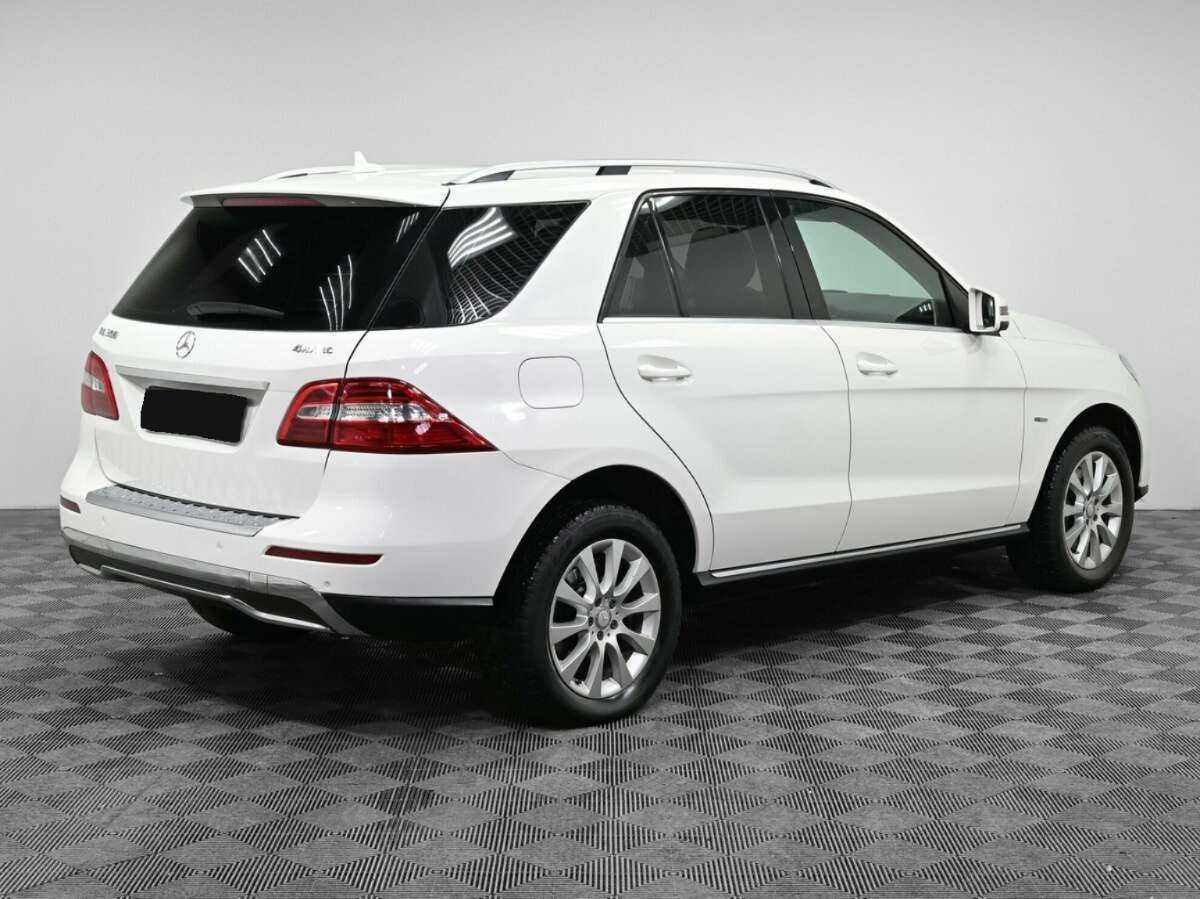 Mercedes-Benz M-Класс 350, 2012 - фото №2