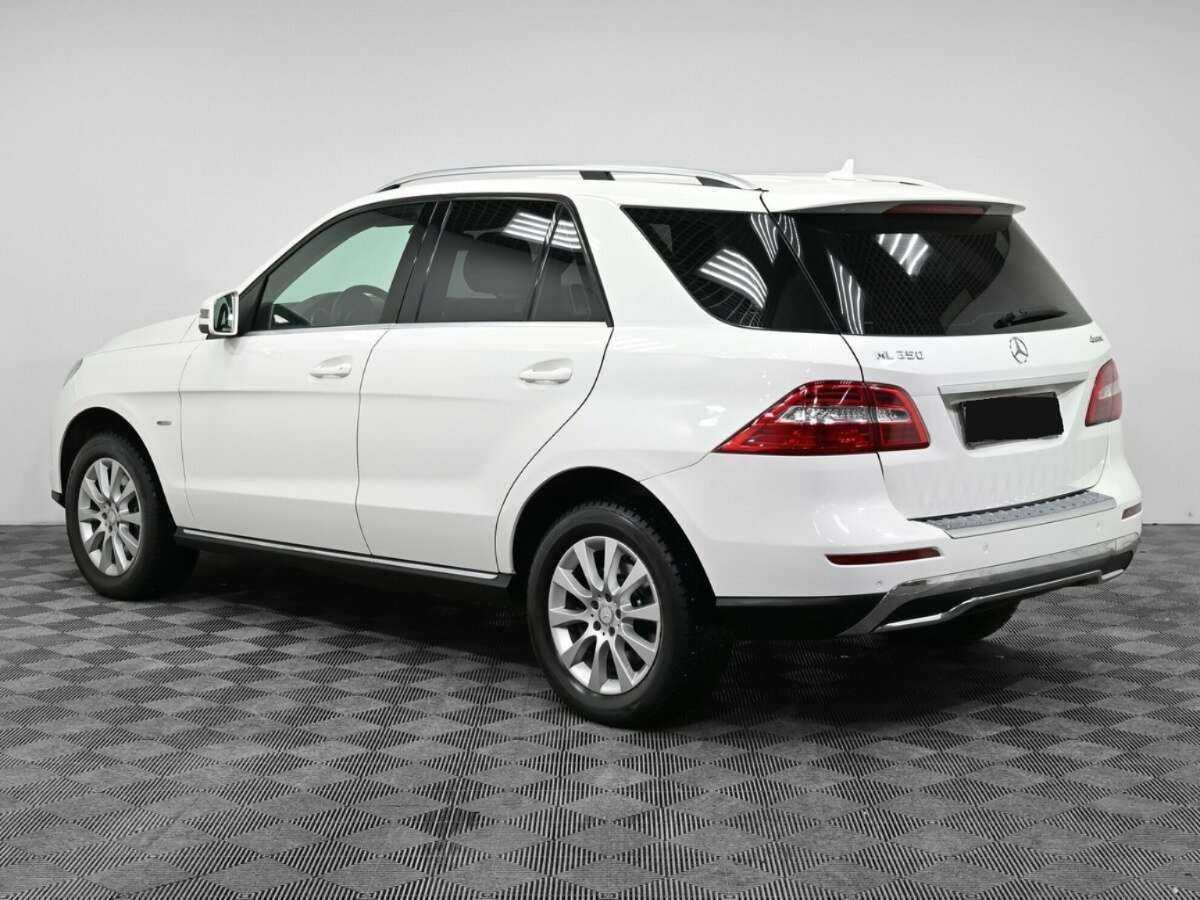 Mercedes-Benz M-Класс 350, 2012 - фото №4