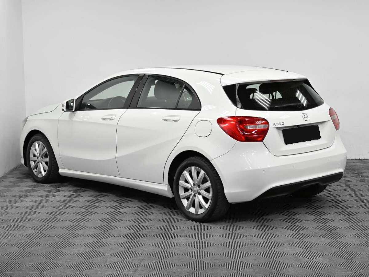 Mercedes-Benz A-Класс 180, 2014 - фото №4