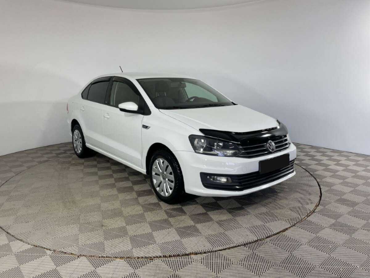 Volkswagen Polo, 2016 - фото №3