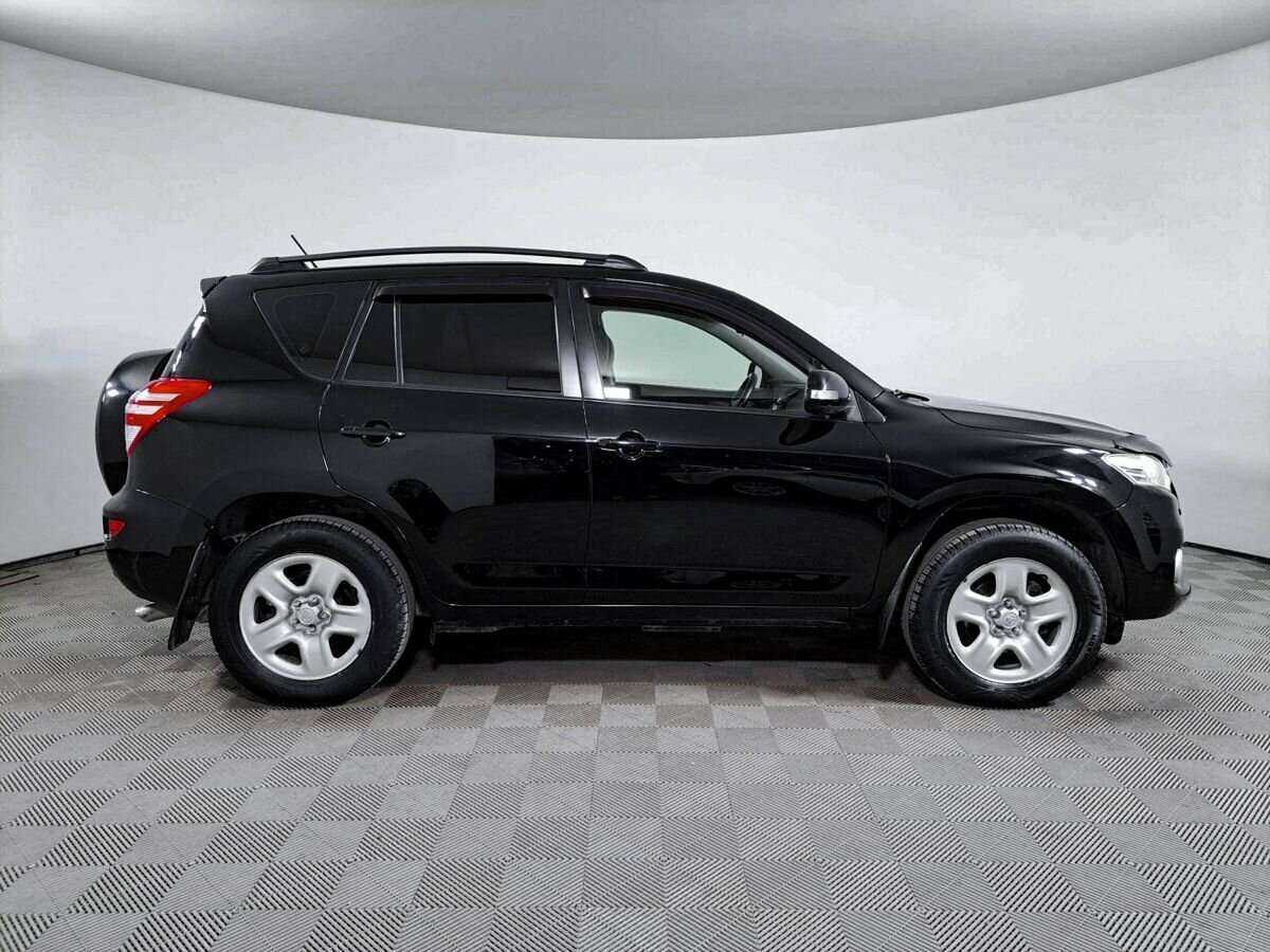 Toyota RAV4, 2012 - фото №4