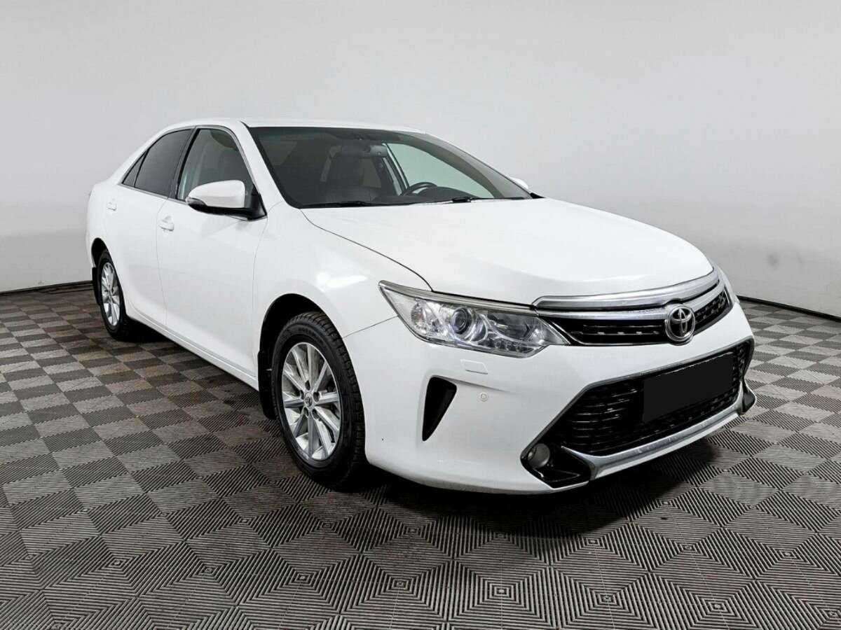 Toyota Camry, 2016 - фото №3