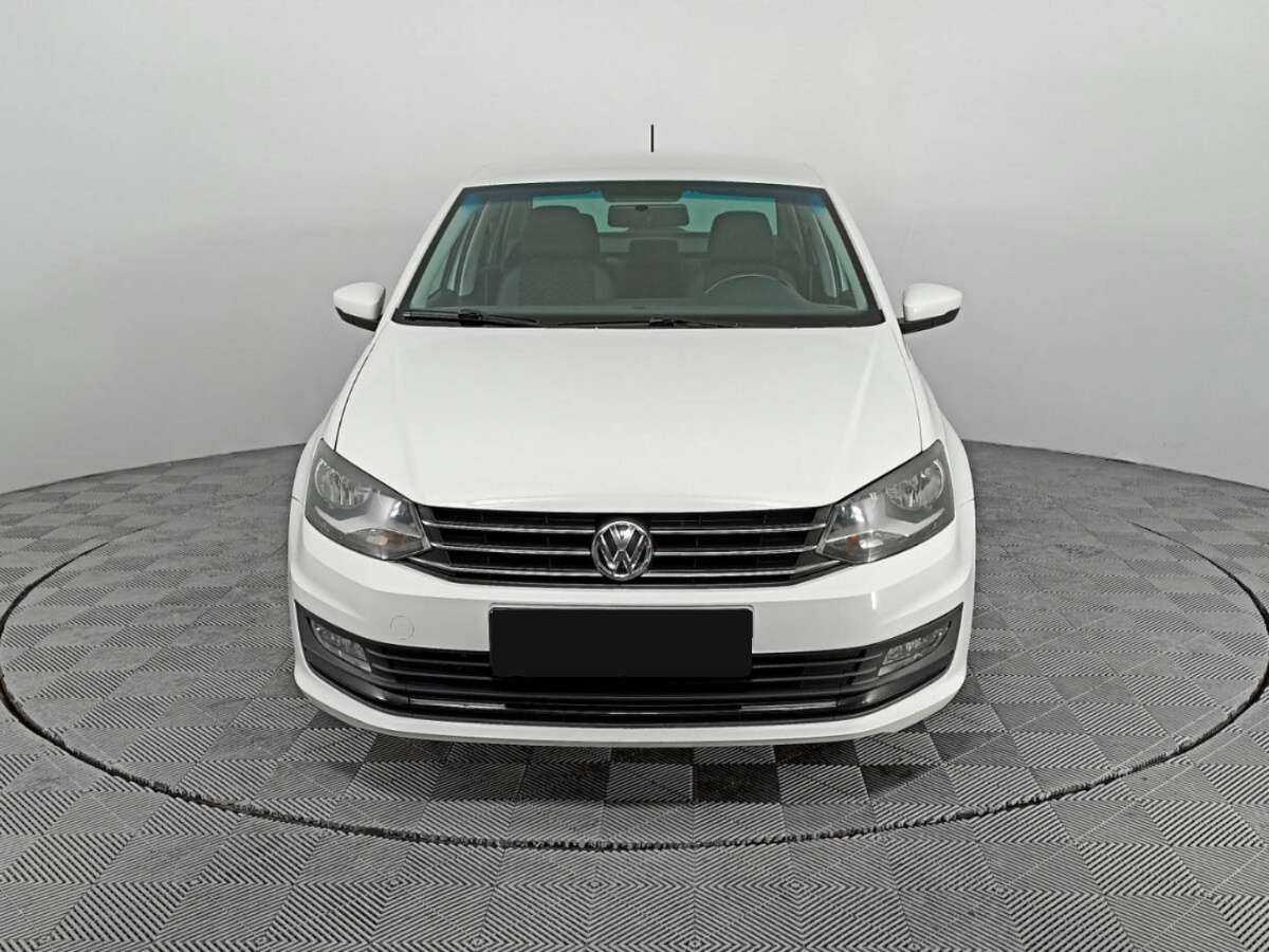 Volkswagen Polo, 2018 - фото №2