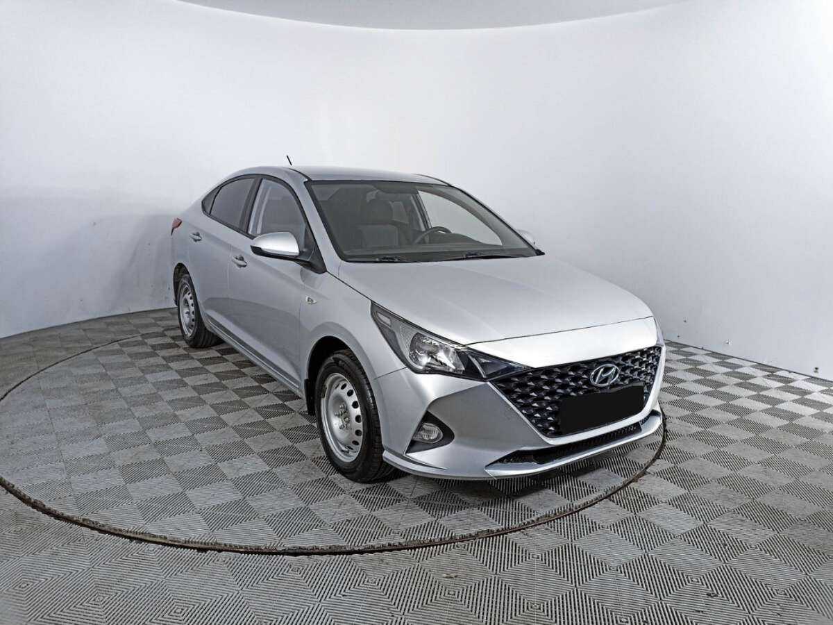 Hyundai Solaris, 2020 - фото №3