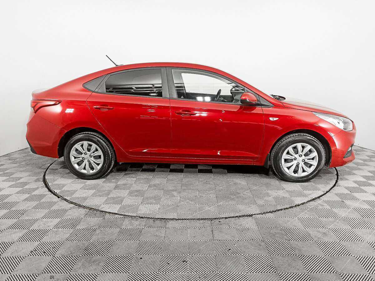 Hyundai Solaris, 2019 - фото №4