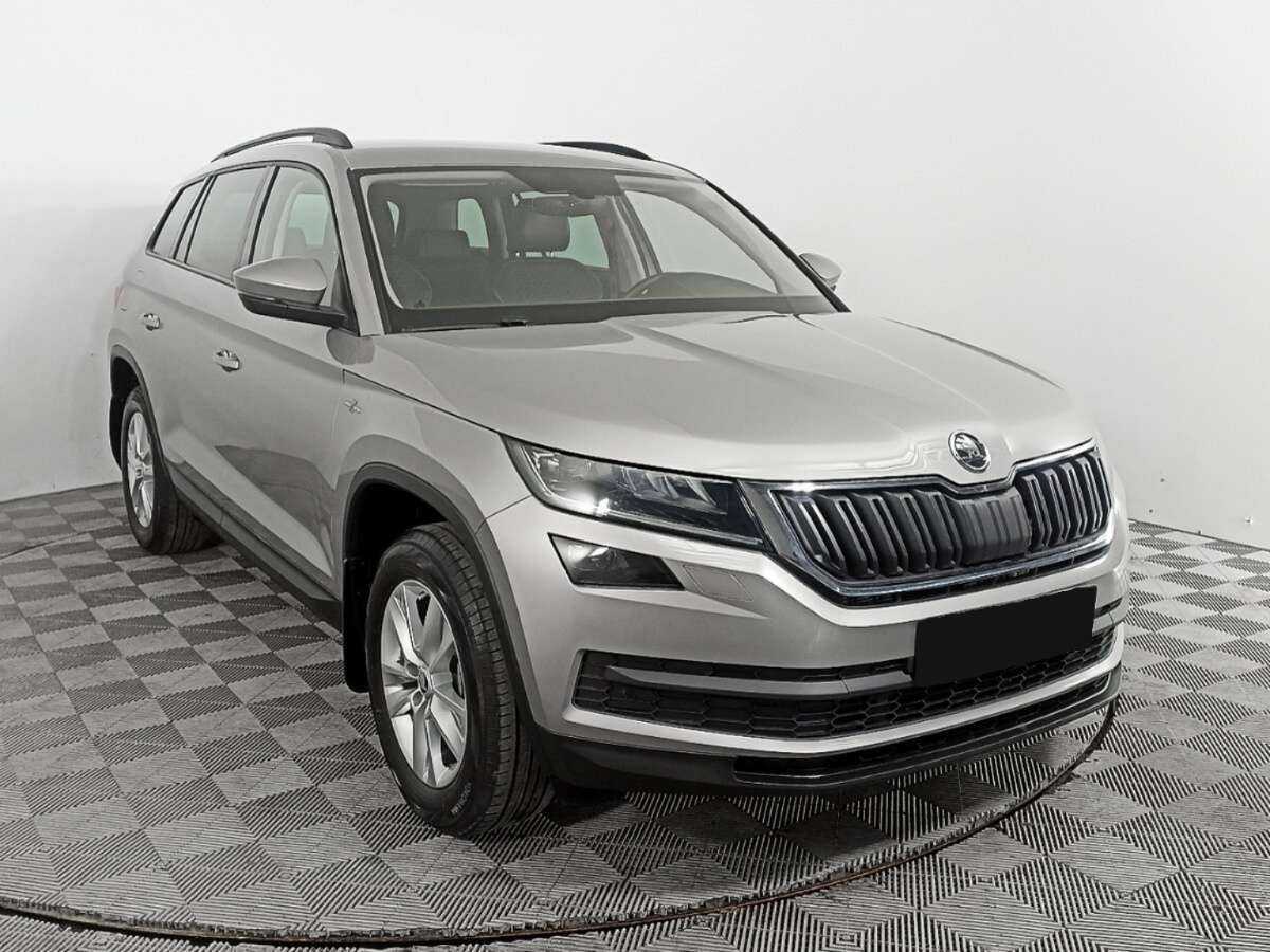 Skoda Kodiaq, 2018 - фото №3